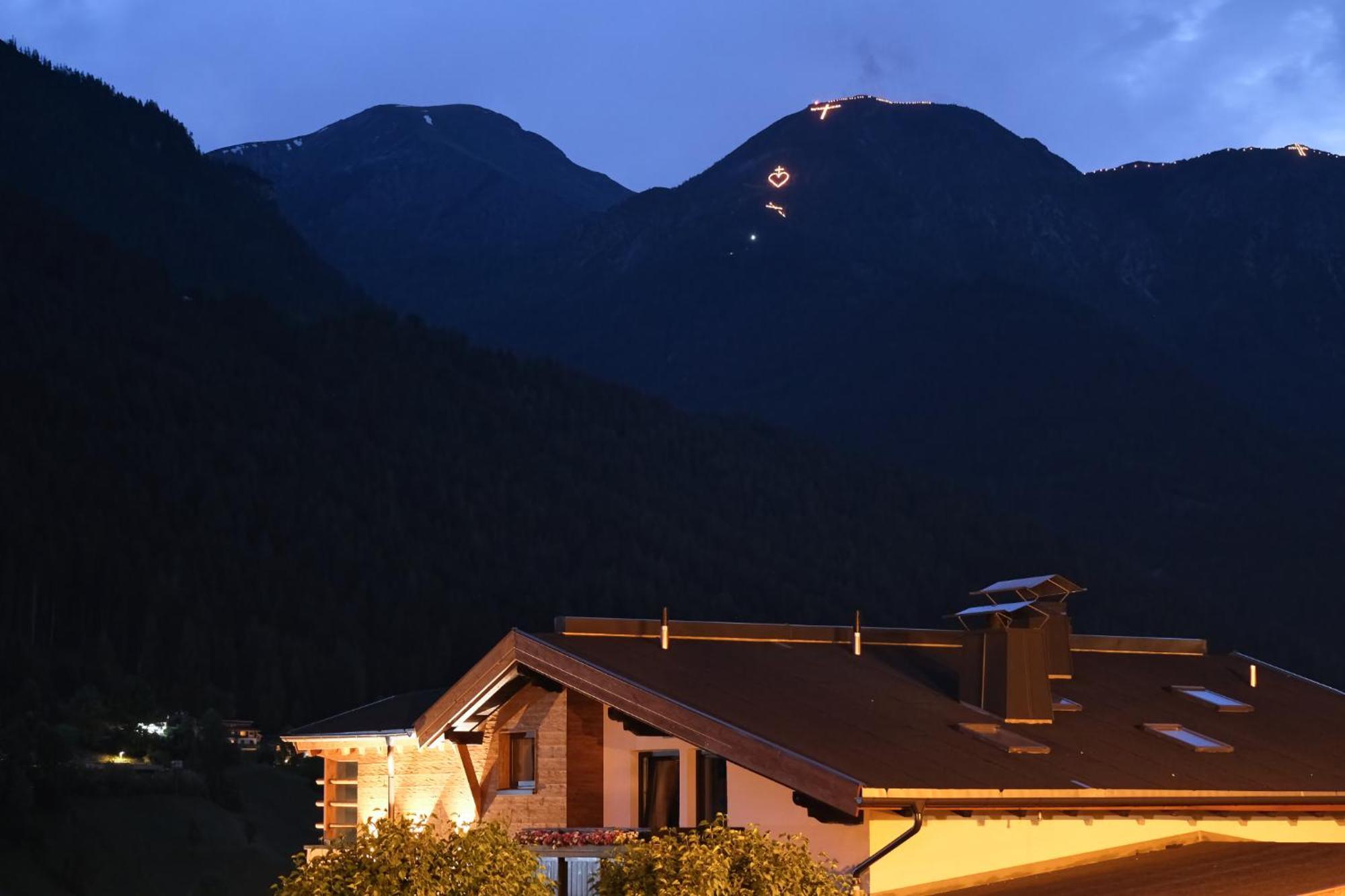 Chalet Stubai Apartman Fulpmes Kültér fotó