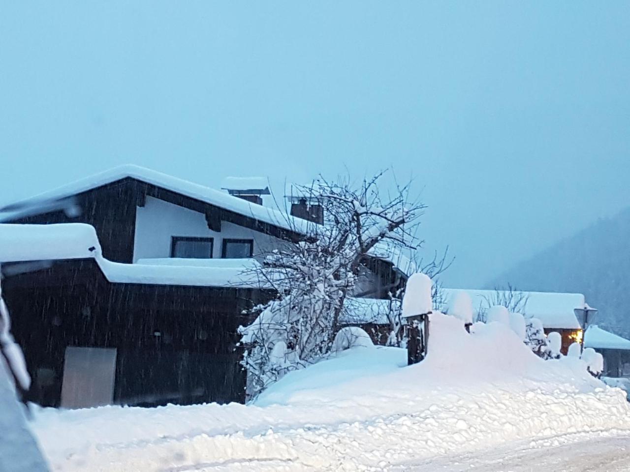 Chalet Stubai Apartman Fulpmes Kültér fotó