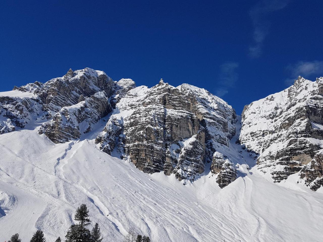 Chalet Stubai Apartman Fulpmes Kültér fotó