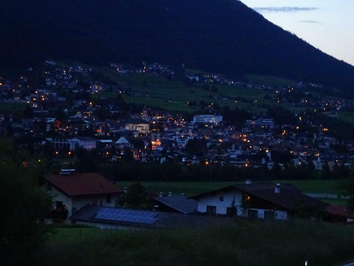 Chalet Stubai Apartman Fulpmes Kültér fotó