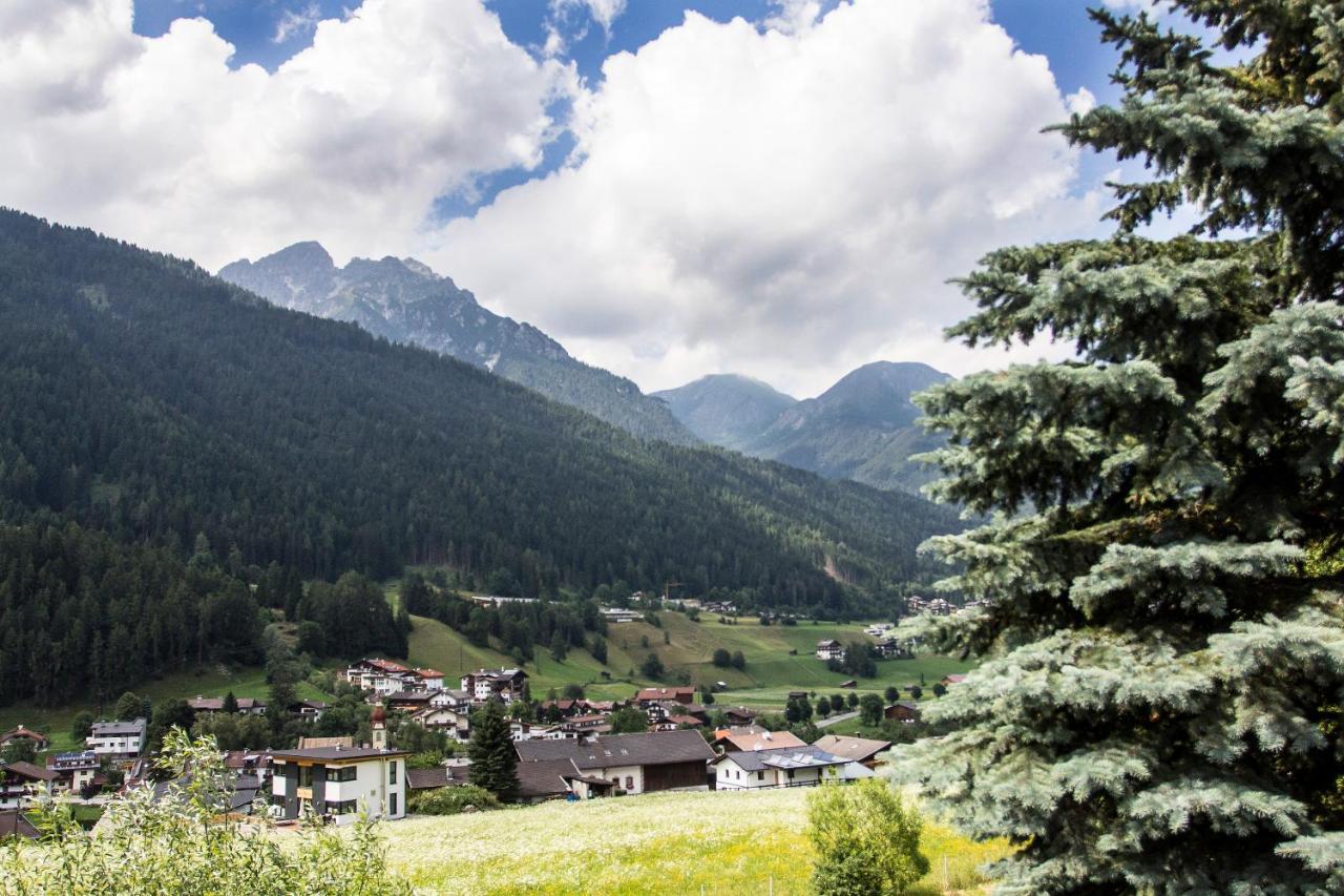 Chalet Stubai Apartman Fulpmes Kültér fotó